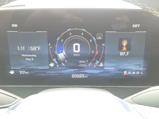 Used 2024 Chevrolet Traverse LT w/ LPO, Floor Liner Package FWD image 43
