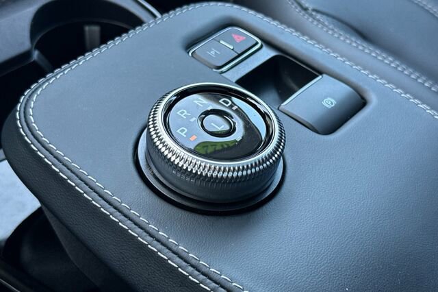 Certified 2022 Ford Mustang Mach-E Premium AWD/4WD image 19