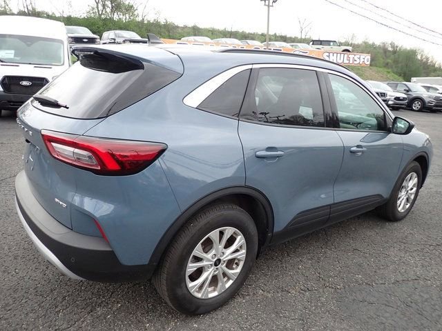 Certified 2024 Ford Escape Active w/ Tech Pack #1 AWD/4WD image 4