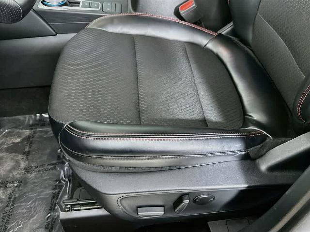 Certified 2025 Ford Escape ST-Line FWD image 30
