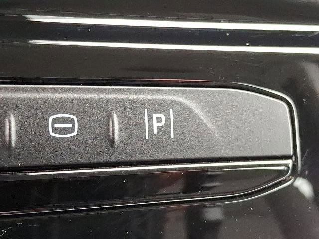 Certified 2024 Ford Transit 350 XLT RWD image 25