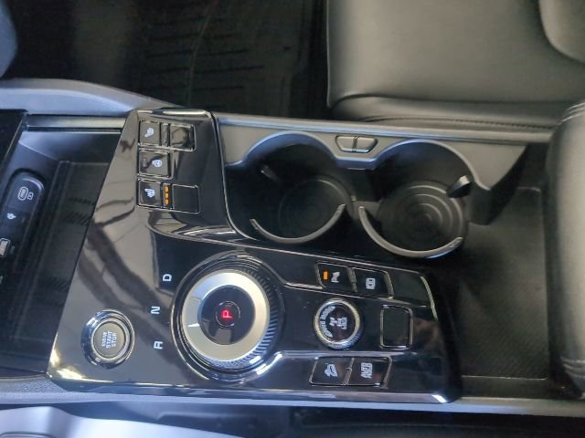 Used 2023 Kia Sportage EX w/ EX Premium Package image 16