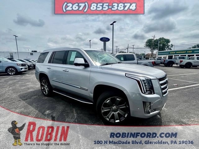 Used 2018 Cadillac Escalade Luxury AWD/4WD image 1