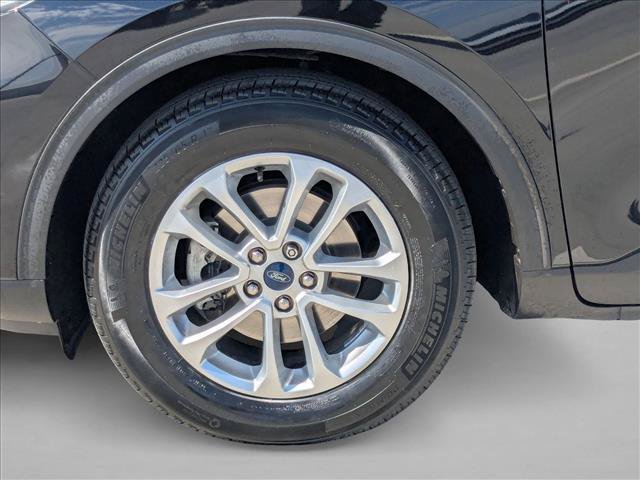 Certified 2022 Ford Escape SE w/ Convenience Package FWD image 18