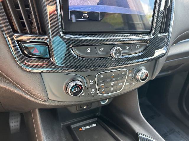 Used 2022 Chevrolet Traverse LT FWD image 36