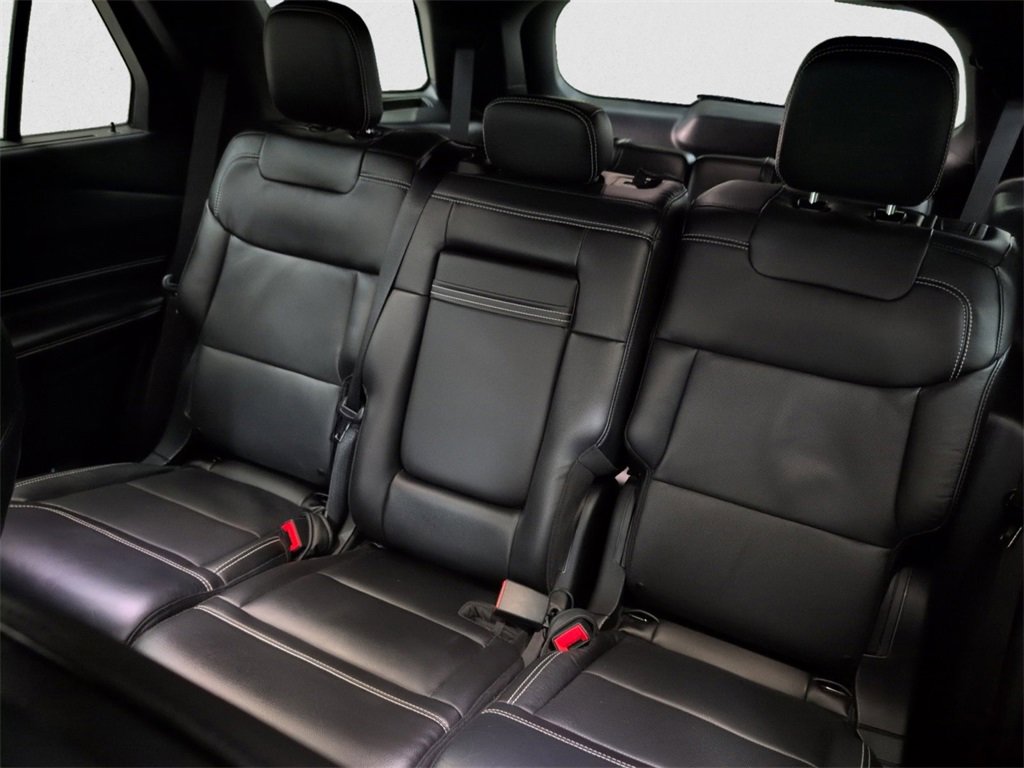 Certified 2023 Ford Explorer ST w/ Technology Package image 25