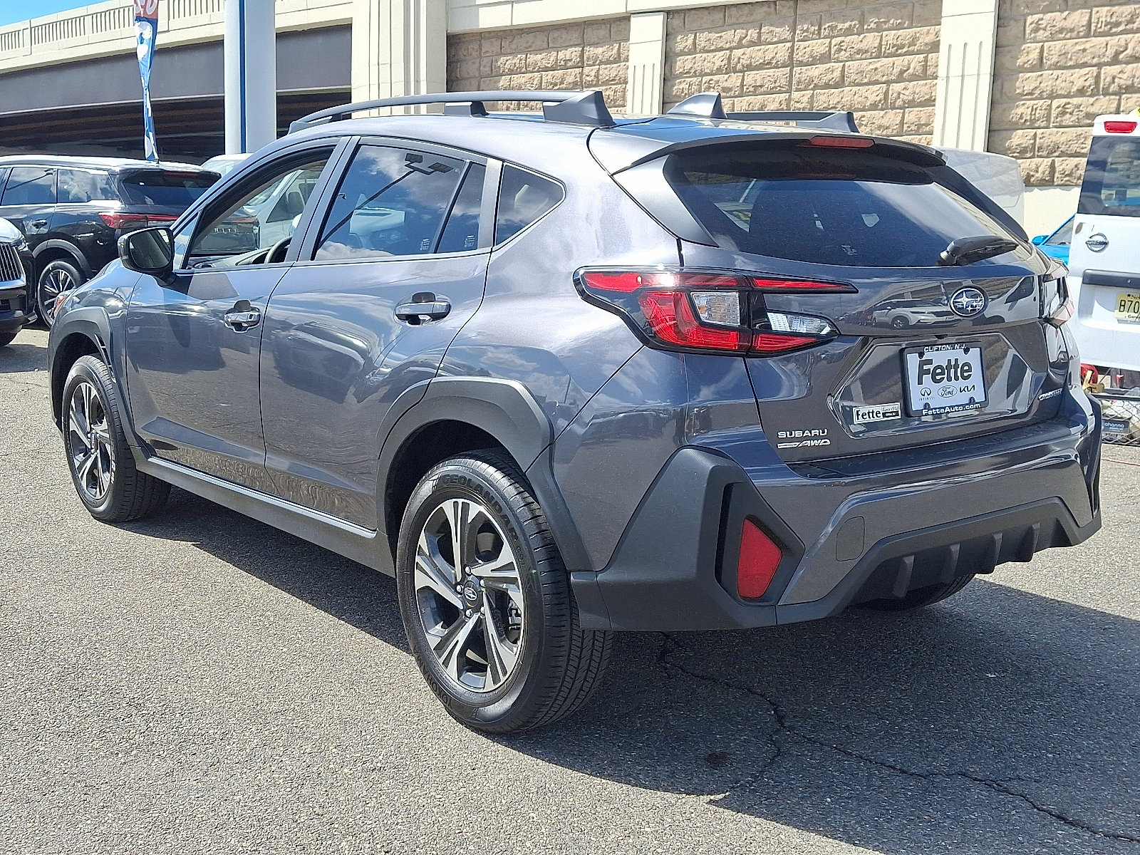 Used 2024 Subaru Crosstrek 2.0i Premium AWD/4WD image 6