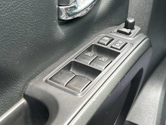 Used 2022 Nissan Titan PRO-4X w/ Pro-4x Convenience Package AWD/4WD image 26