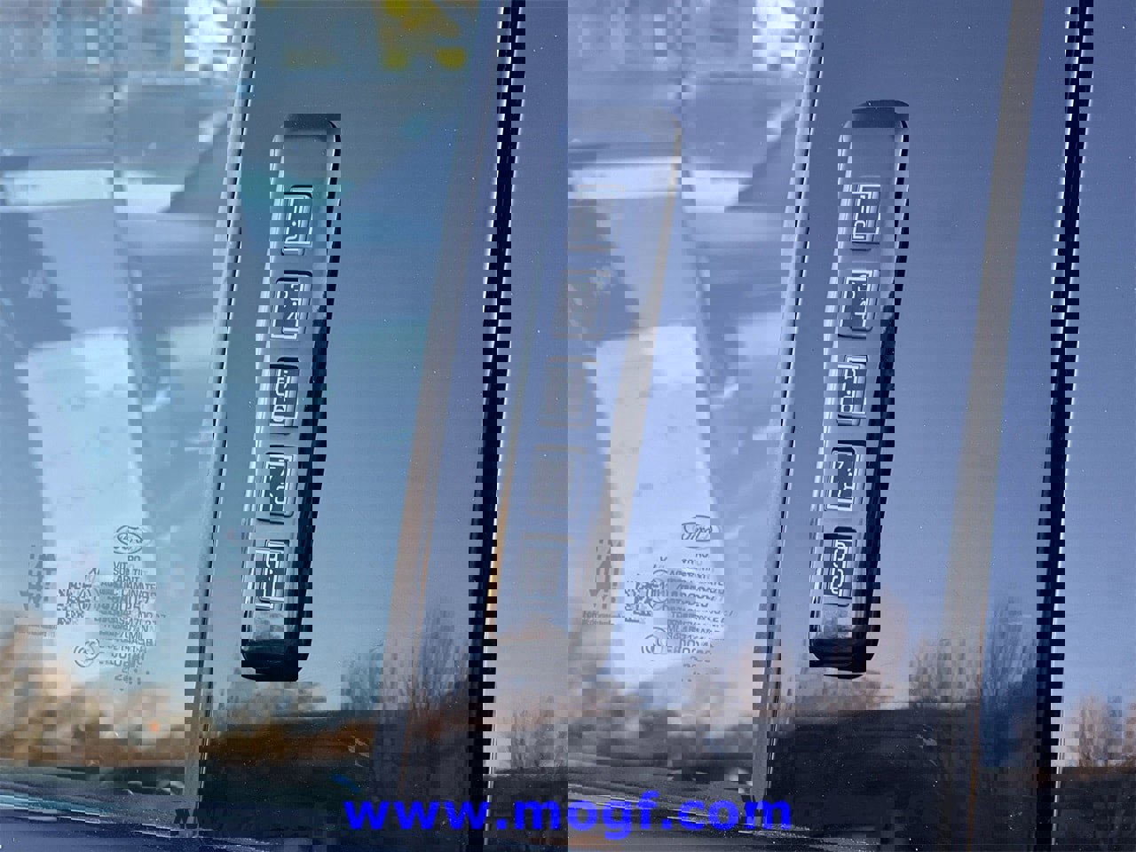 Certified 2022 Ford F150 Lightning Lariat image 30