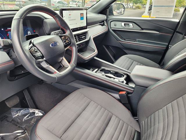 Certified 2025 Ford Explorer ST-Line AWD/4WD image 12