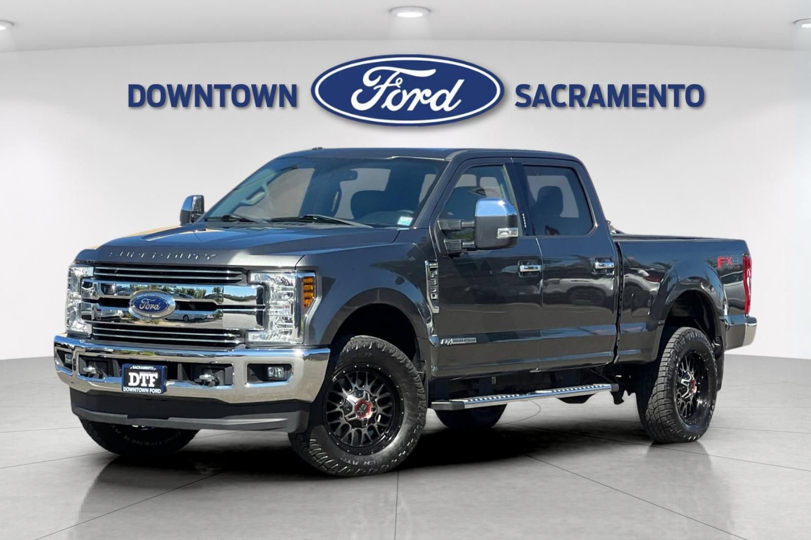 Certified 2018 Ford F350 Lariat w/ Lariat Ultimate Package AWD/4WD image 2