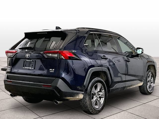 Used 2022 Toyota RAV4 XLE AWD/4WD image 11