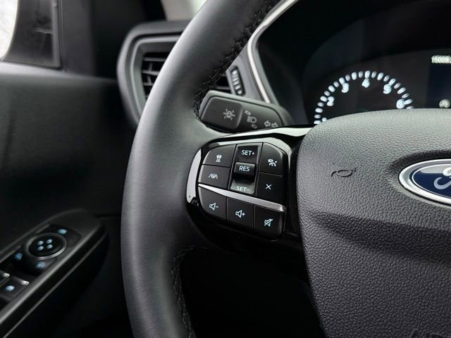 Certified 2022 Ford Escape SE w/ Cold Weather Package image 10