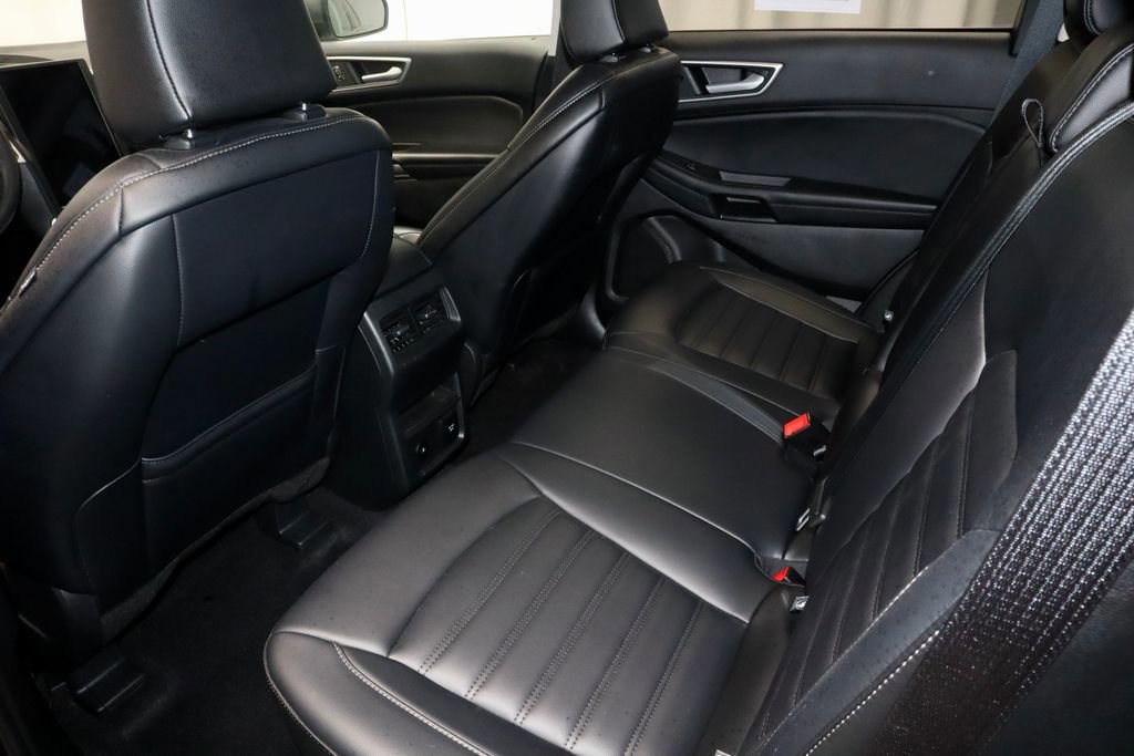 Certified 2024 Ford Edge SEL w/ Convenience Package AWD/4WD image 21
