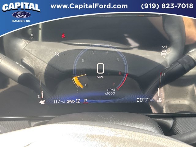 Used 2025 Chevrolet TrailBlazer LT w/ Convenience Package AWD/4WD image 25
