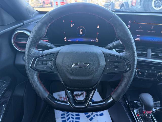 Used 2024 Chevrolet Trax RS w/ Sunroof Package image 15