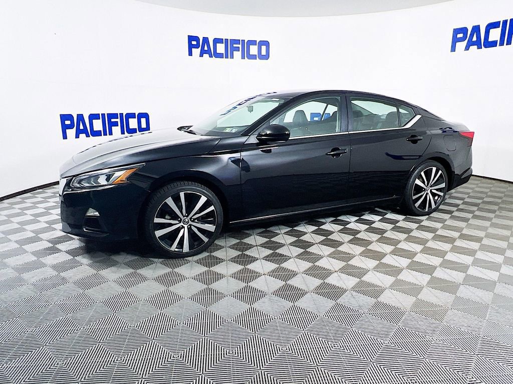 Used 2022 Nissan Altima 2.5 SR image 11