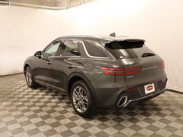 Used 2025 Genesis GV70 2.5T AWD/4WD image 14