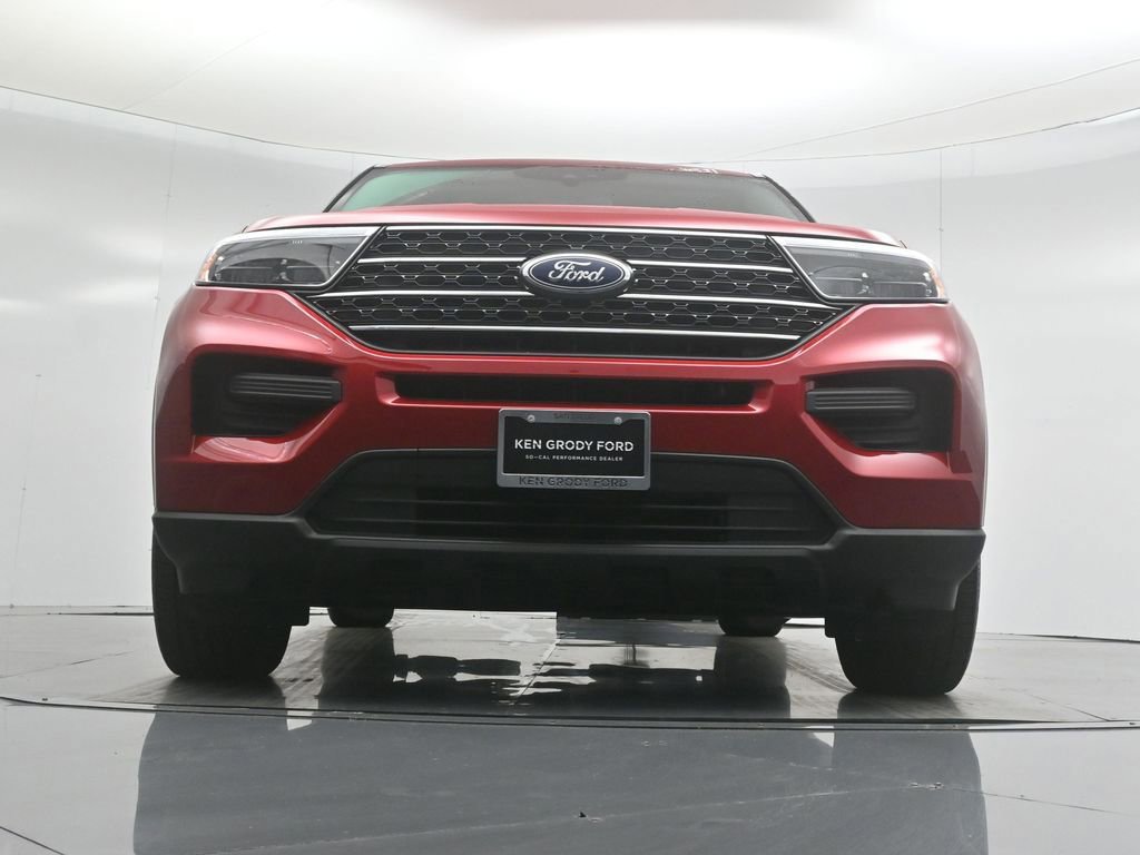 Certified 2024 Ford Explorer XLT image 30