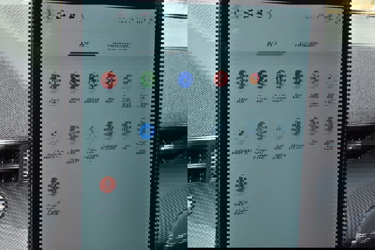 Certified 2025 Ford Mustang Mach-E Premium image 30