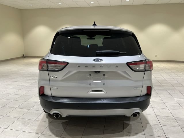 Certified 2020 Ford Escape SE FWD image 4