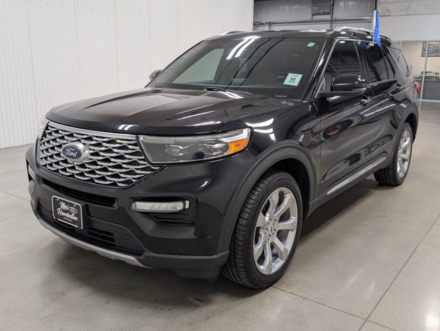 Certified 2020 Ford Explorer Platinum w/ Premium Technology Package image 4