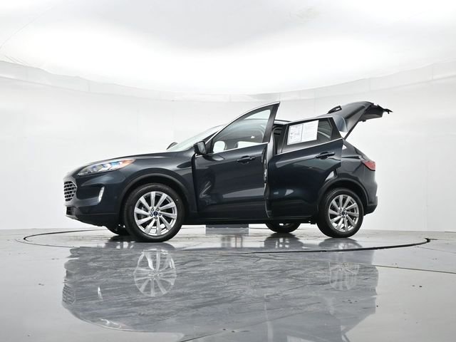 Certified 2022 Ford Escape Titanium w/ Titanium Elite Package image 56