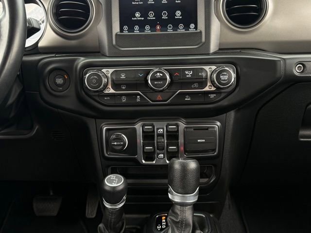 Used 2022 Jeep Gladiator Sport AWD/4WD image 24