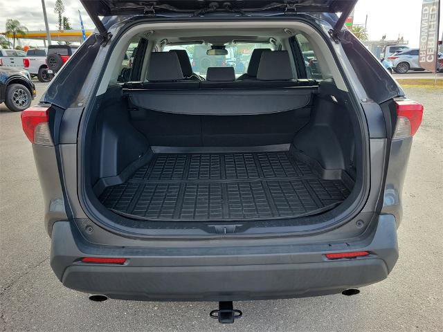 Used 2022 Toyota RAV4 XLE image 11
