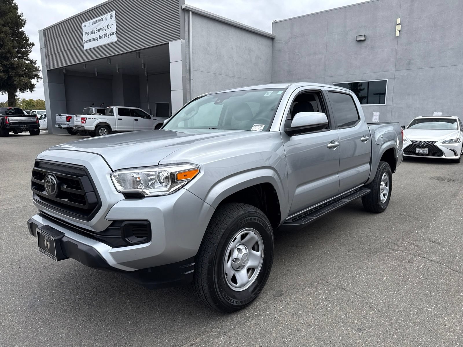 Used 2023 Toyota Tacoma SR w/ SR Convenience Package
