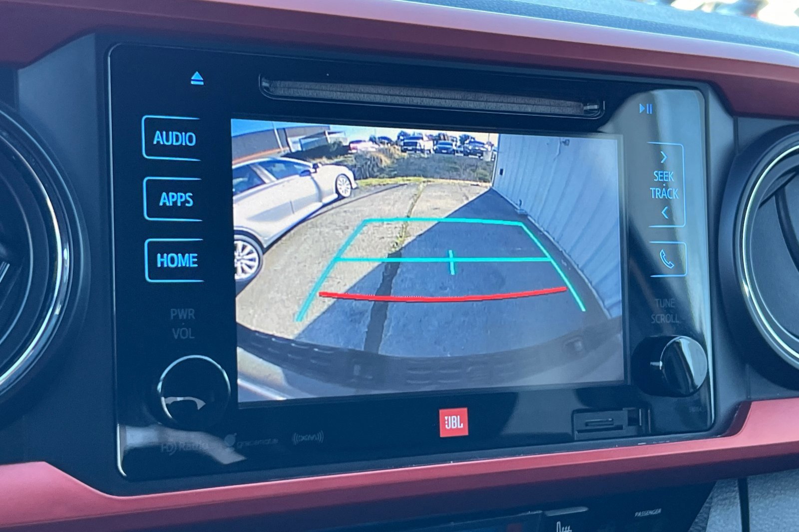 Used 2016 Toyota Tacoma TRD Off-Road image 20