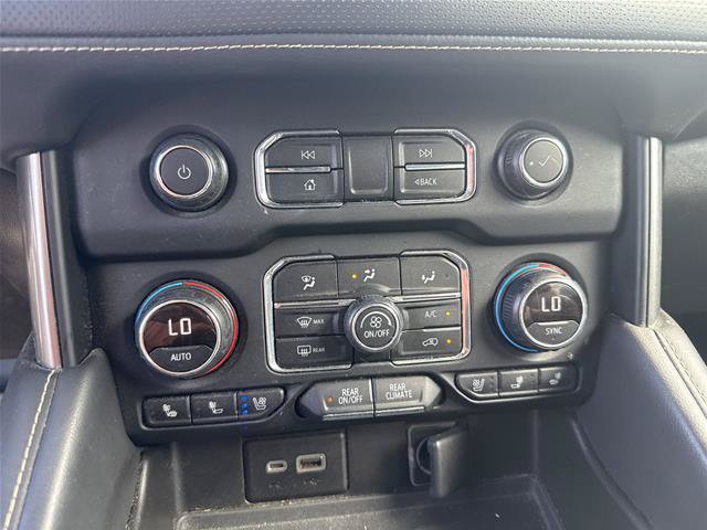 Used 2021 Chevrolet Tahoe Premier RWD image 11