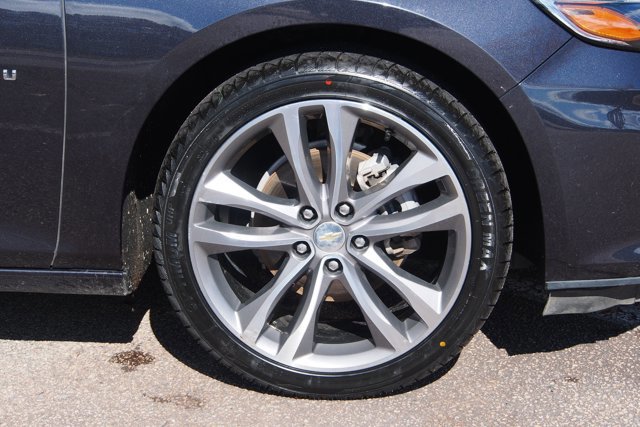 Used 2023 Chevrolet Malibu LT image 9