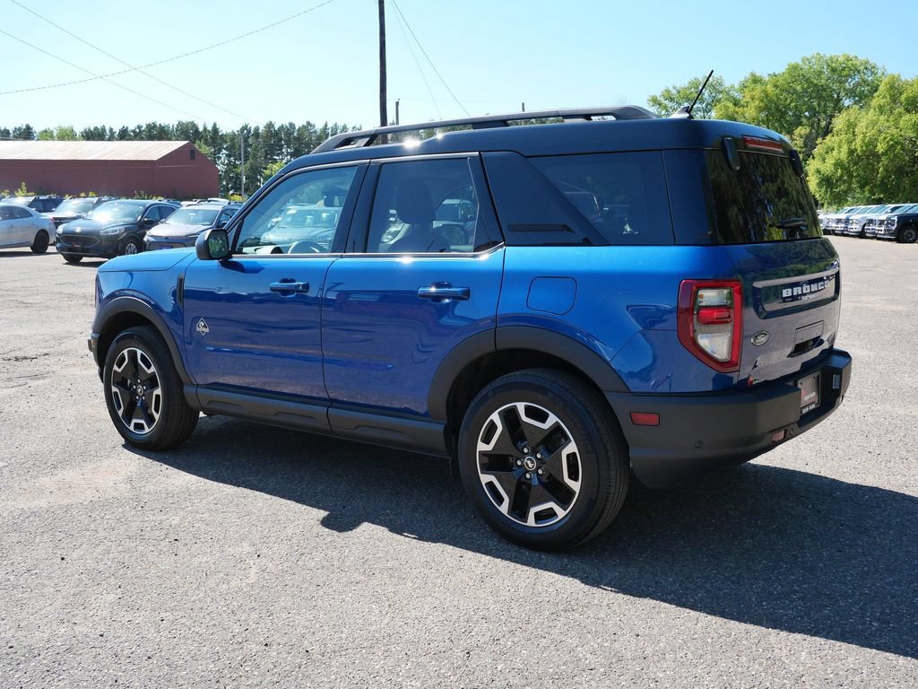 Certified 2024 Ford Bronco Sport Outer Banks w/ Tech Package AWD/4WD image 4