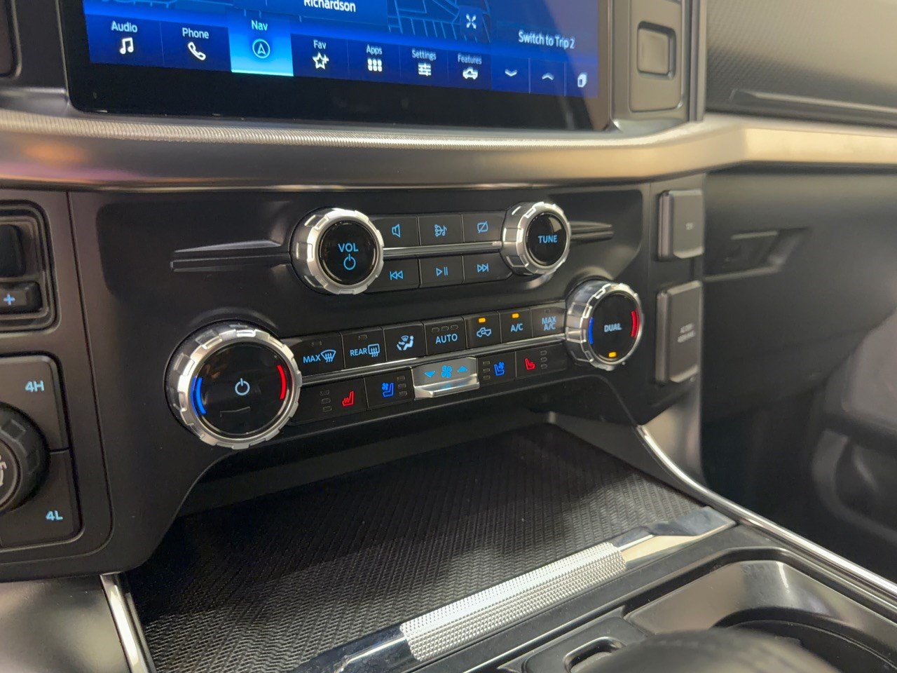 Certified 2023 Ford F150 Raptor w/ Raptor Carbon Fiber Package AWD/4WD image 22