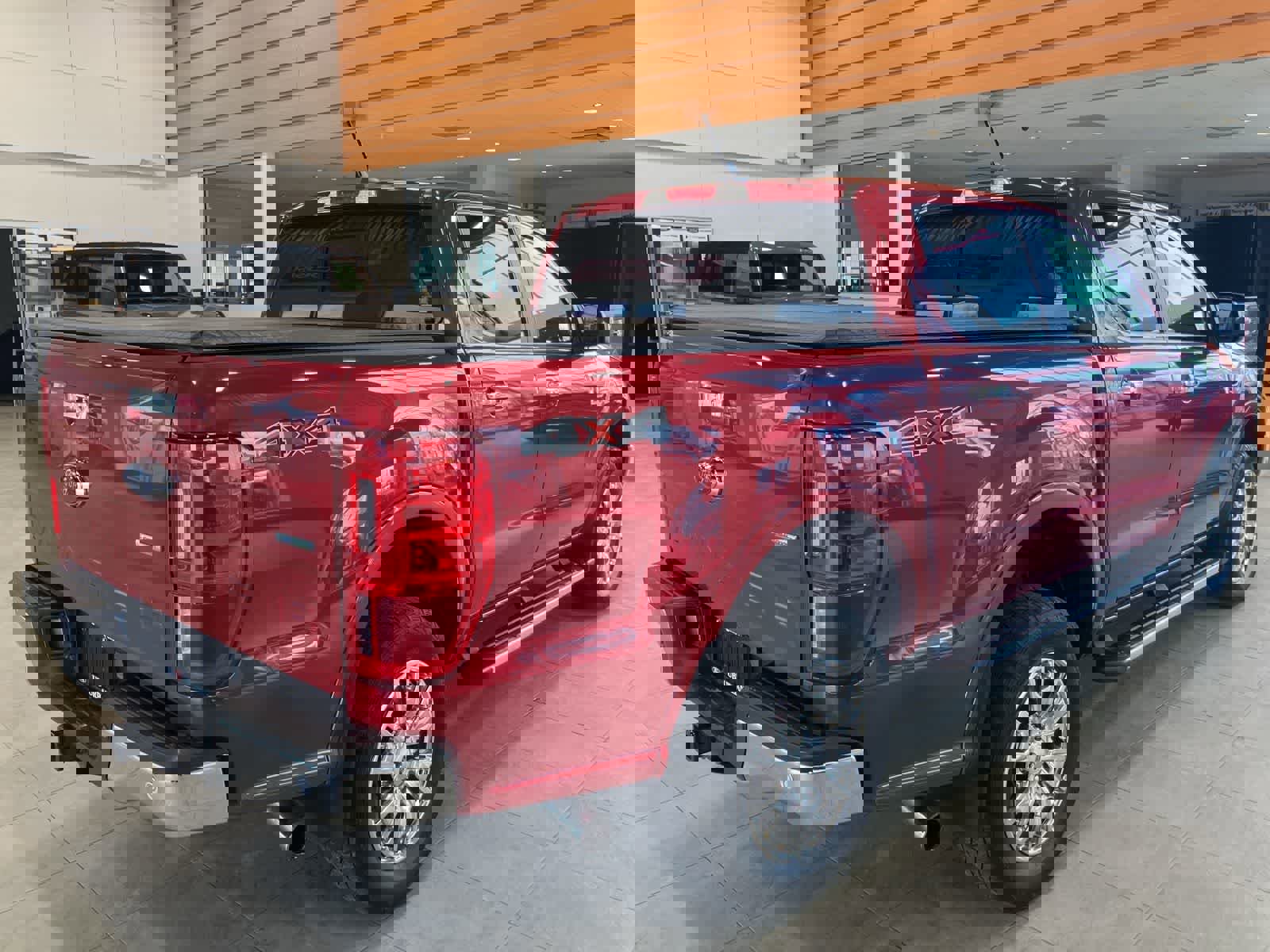 Certified 2020 Ford Ranger Lariat w/ Equipment Group 501A Mid image 5