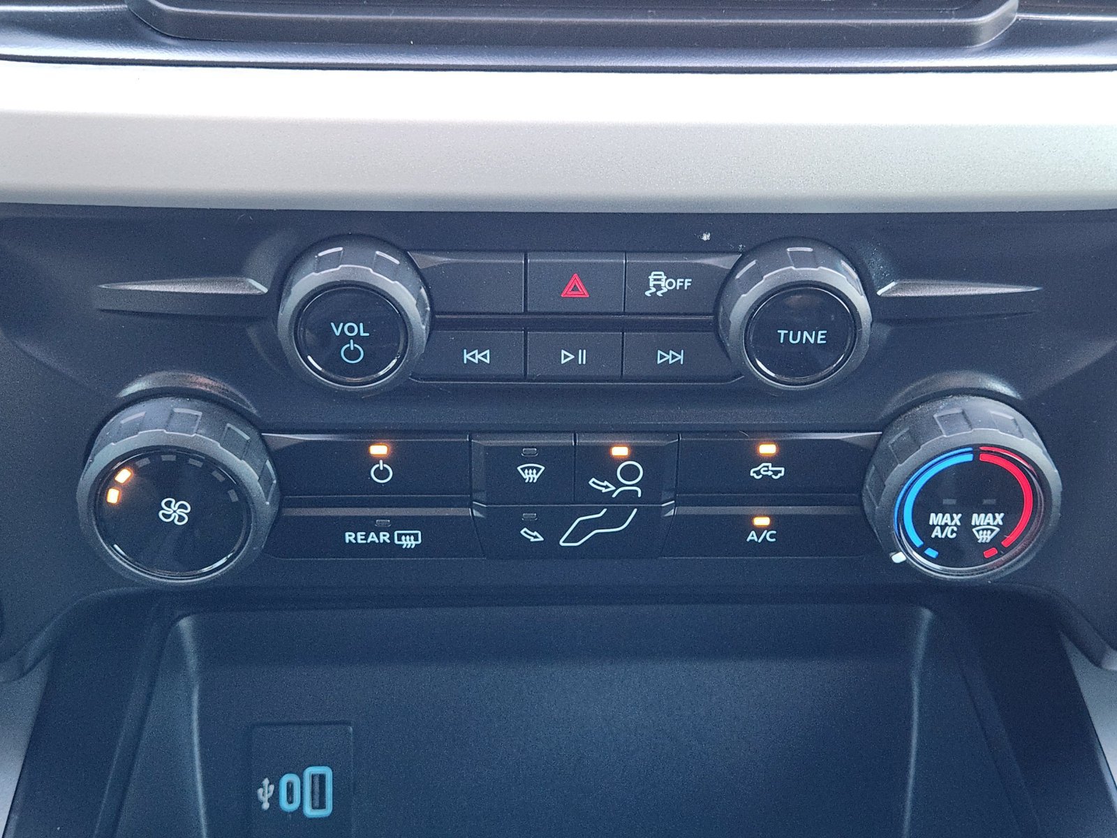 Certified 2026 Ford F350 XLT AWD/4WD image 21