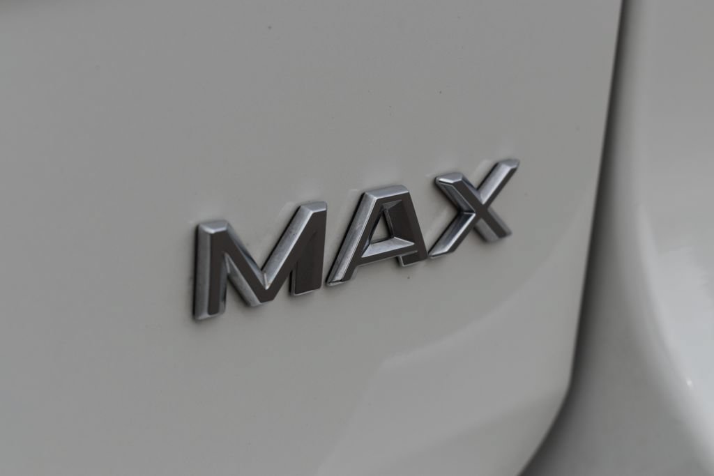 Certified 2025 Ford Expedition Max Platinum w/ Driver's Package AWD/4WD image 11