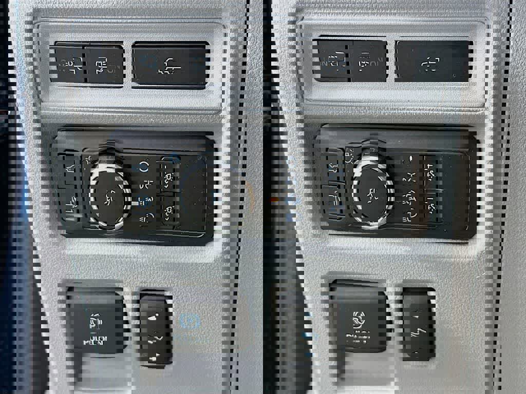 Certified 2022 Ford F150 Limited image 27