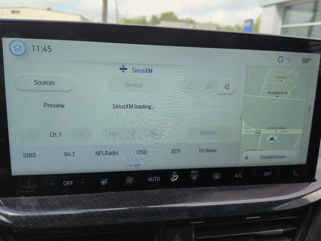 Certified 2024 Ford Escape ST-Line w/ Tech Pack #1 AWD/4WD image 9