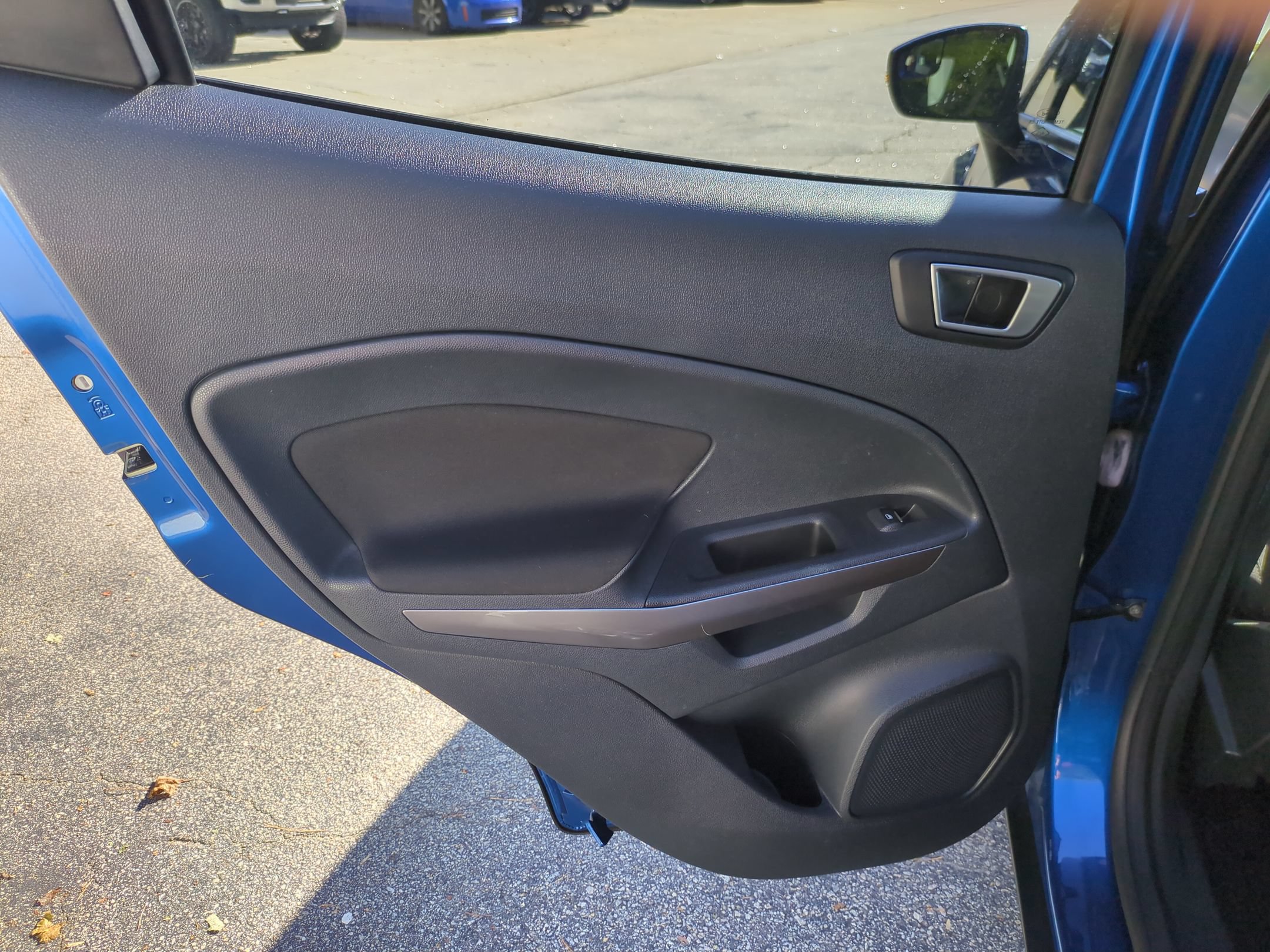 Certified 2019 Ford EcoSport SE FWD image 25
