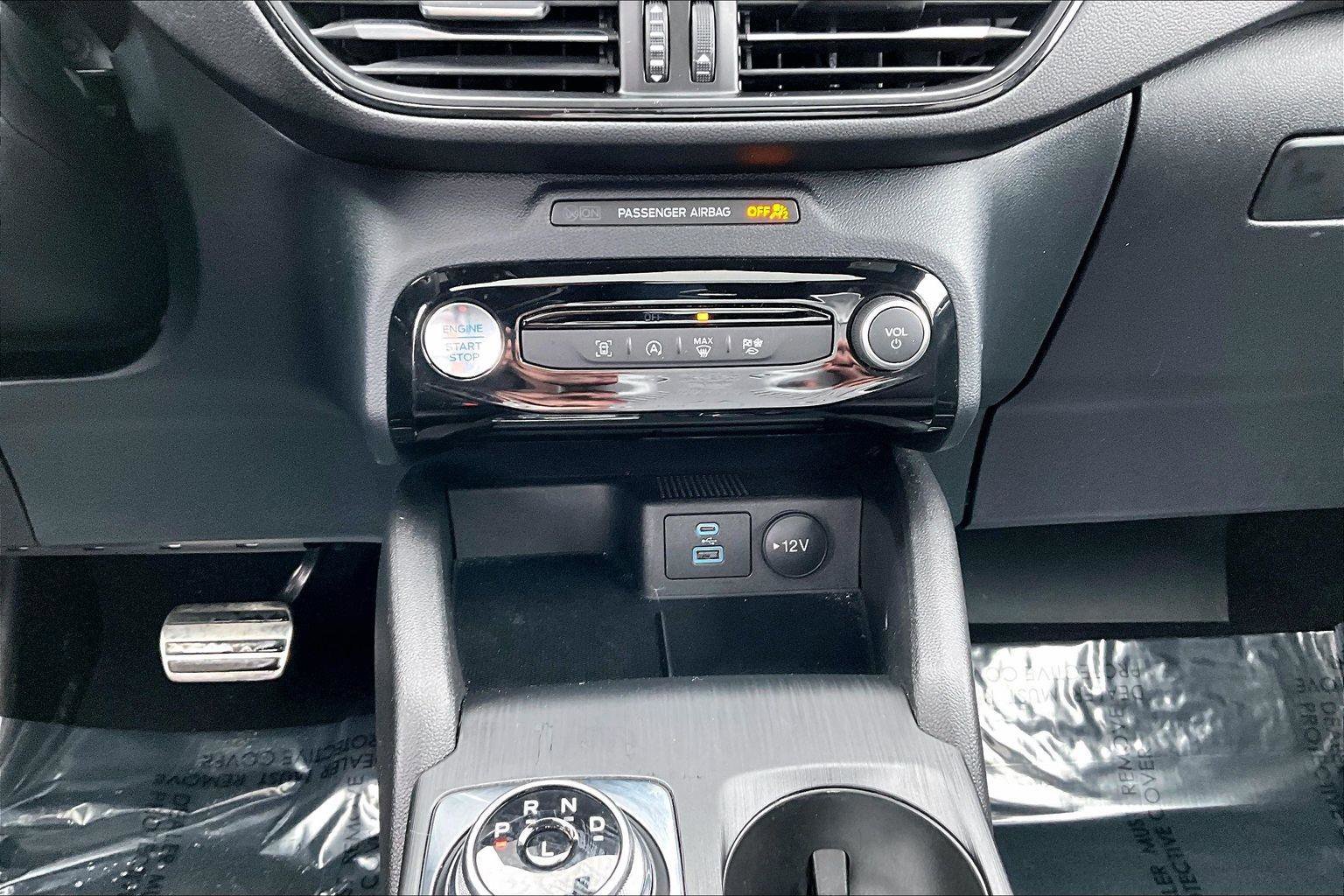 Certified 2023 Ford Escape ST-Line w/ Tech Pack #1 image 13