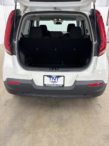 Used 2021 Kia Soul LX image 17