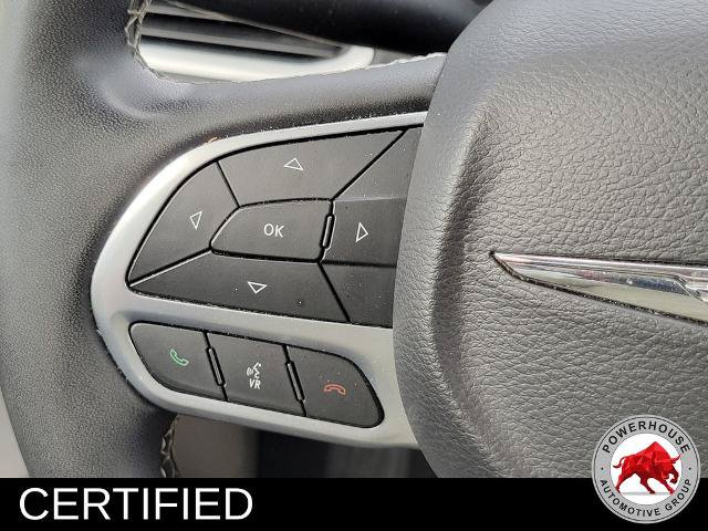 Used 2023 Chrysler Pacifica Touring-L FWD image 30