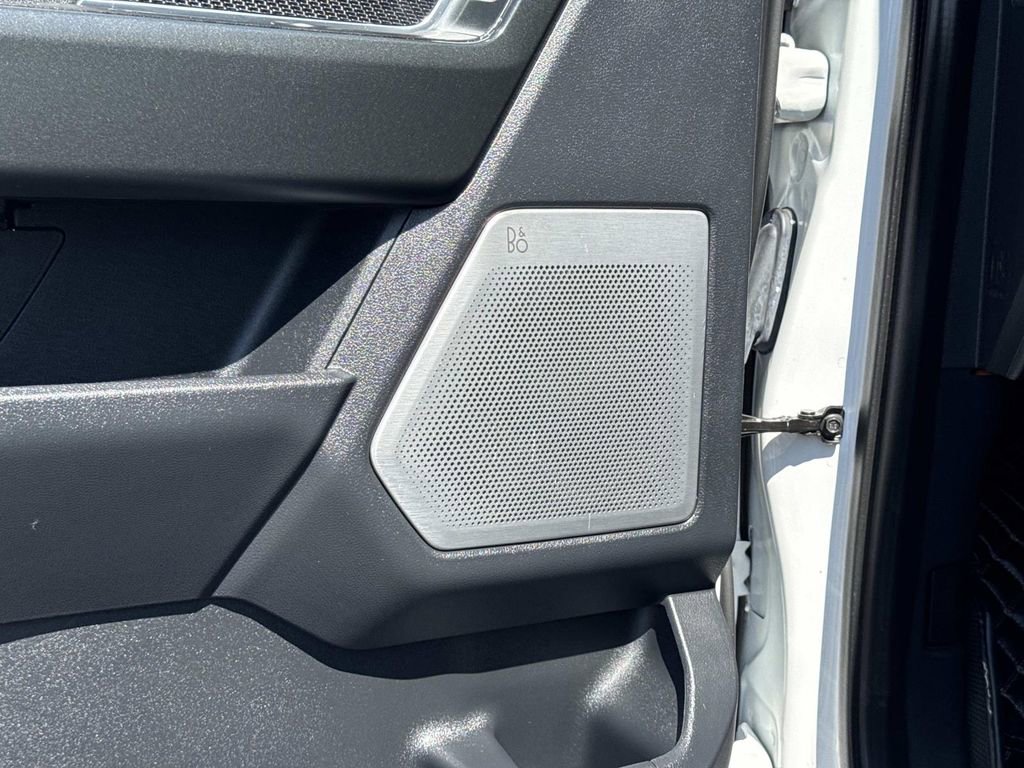 Certified 2021 Ford F150 Raptor w/ Equipment Group 801A High AWD/4WD image 19