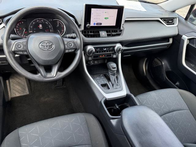 Used 2025 Toyota RAV4 XLE AWD/4WD image 12
