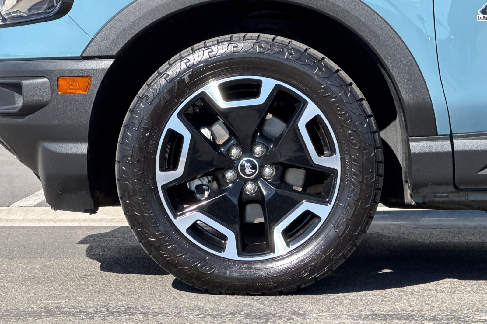 Certified 2023 Ford Bronco Sport Outer Banks AWD/4WD image 25