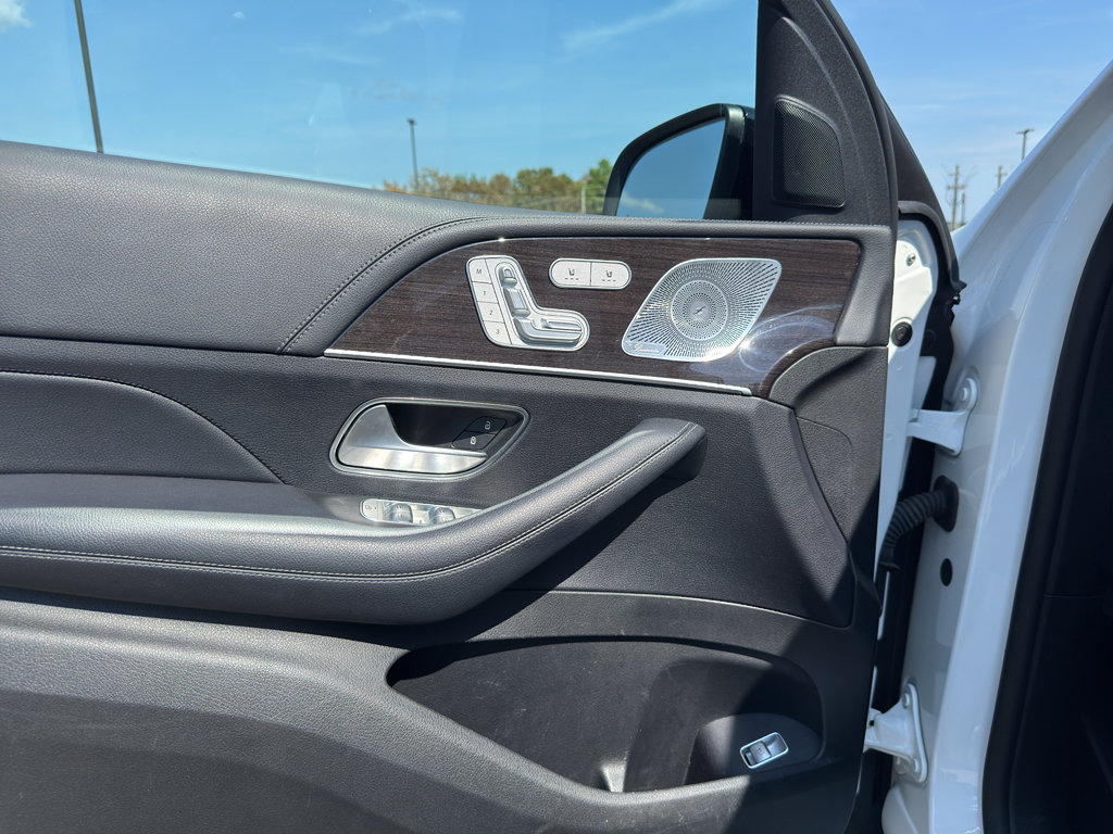 Used 2020 Mercedes-Benz GLE 350 4MATIC image 10