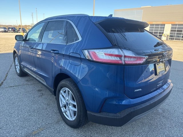 Certified 2022 Ford Edge SEL w/ Convenience Package image 3