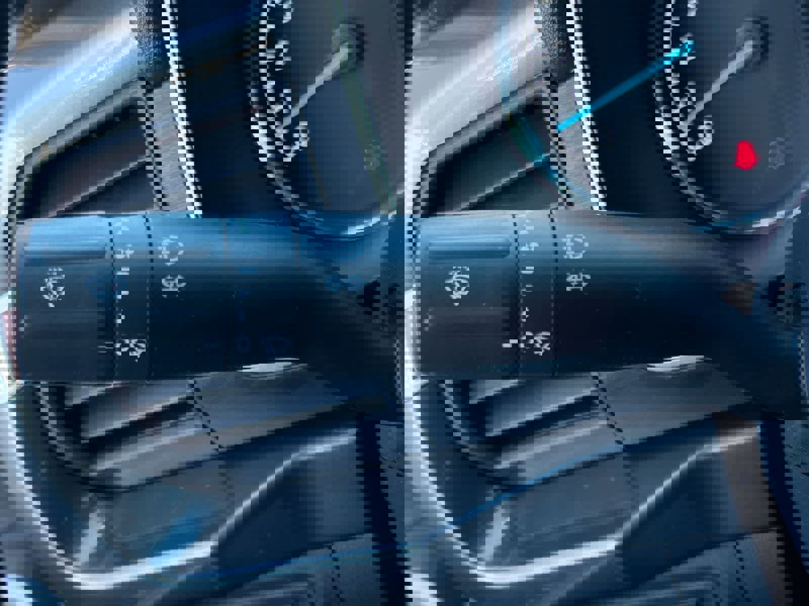 Certified 2022 Ford F150 XLT w/ Equipment Group 302A High image 26